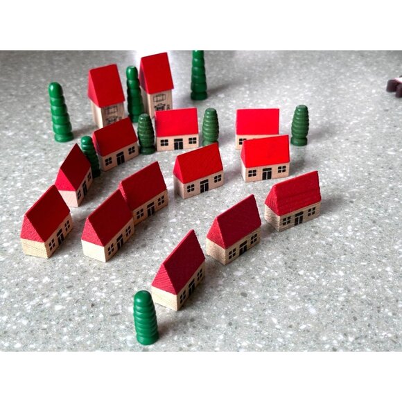 Wooden Germany Miniature Village Trees Barns Houses Animals Tractors Fencing VTG - Picture 2 of 16